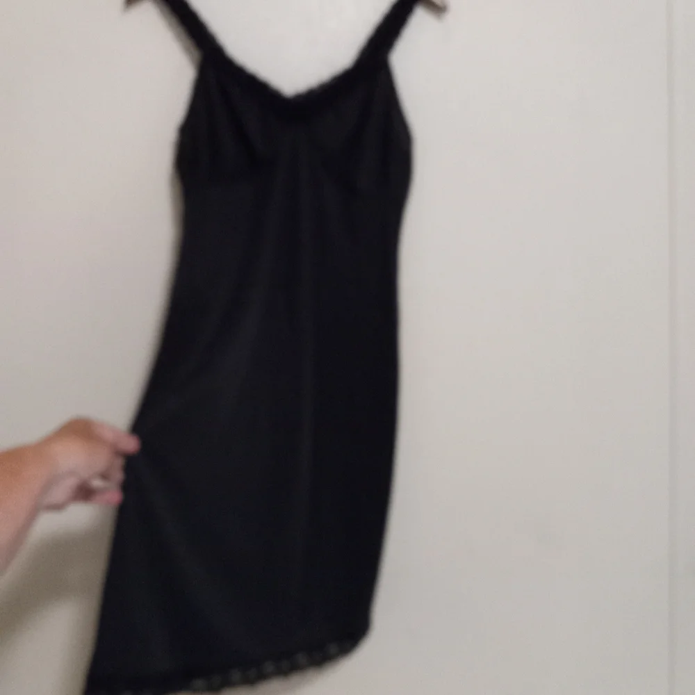 Cabernet 36 Full Black Lace Trimmed Slip - Picture 7 of 11